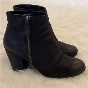 BP ankle booties